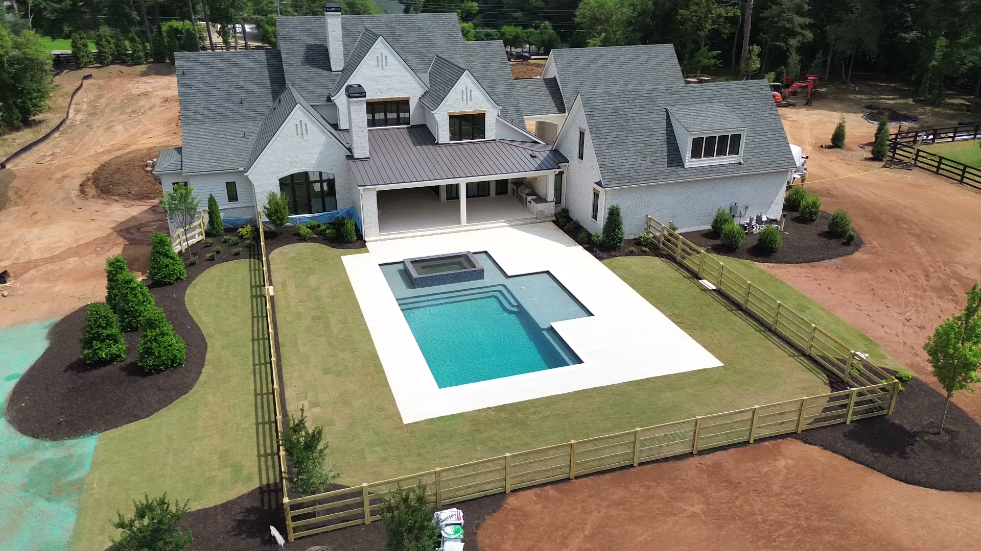 Rear of the estate with pool